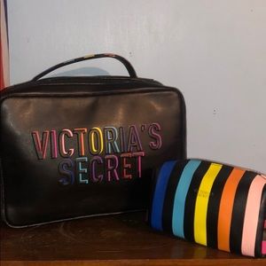 (Make offers) Victoria secret bags.